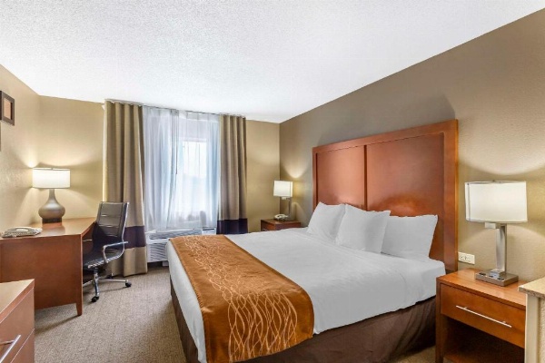 Comfort Inn Gurnee near Six Flags image 15